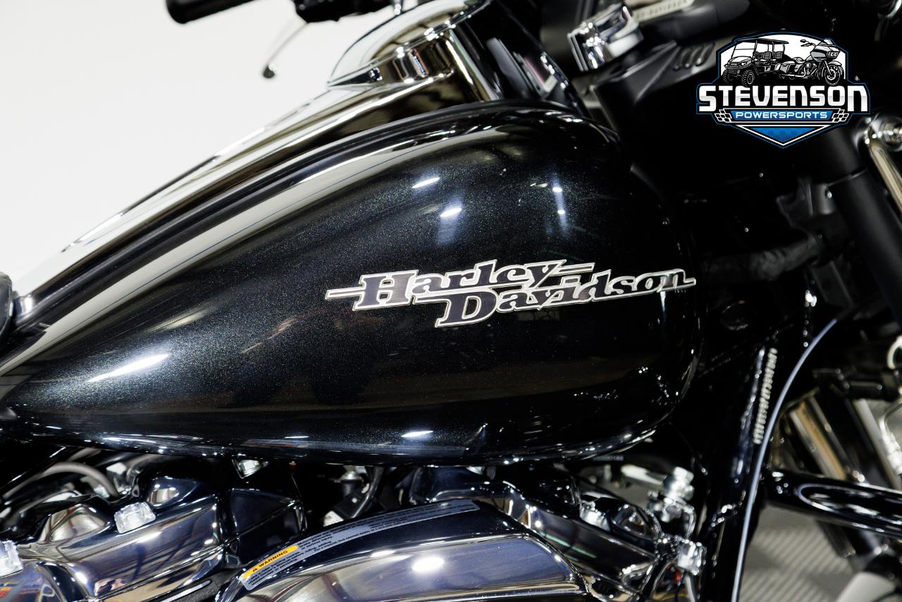 Harley-Davidson FLHX  2018