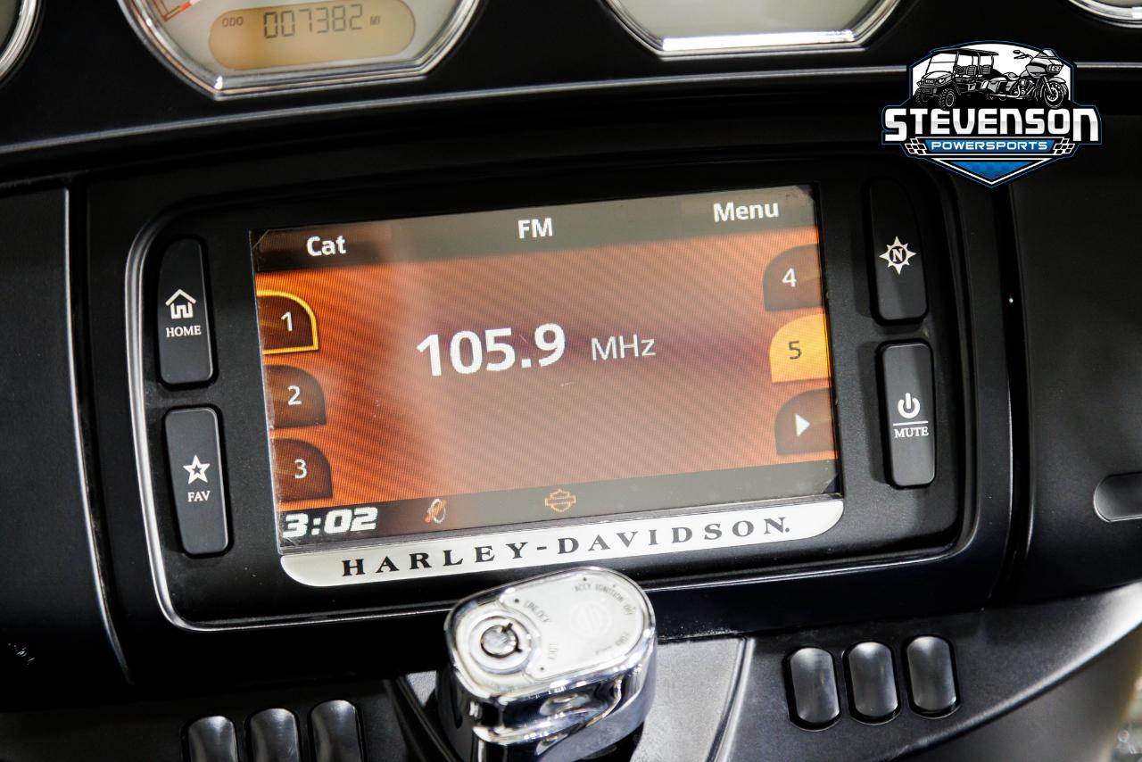 Harley-Davidson FLHX  2018