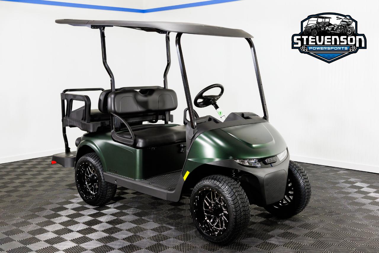 EZGO RXV  2025