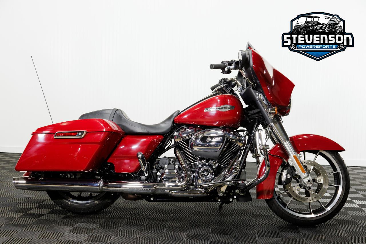 Harley-Davidson FLHX  2021