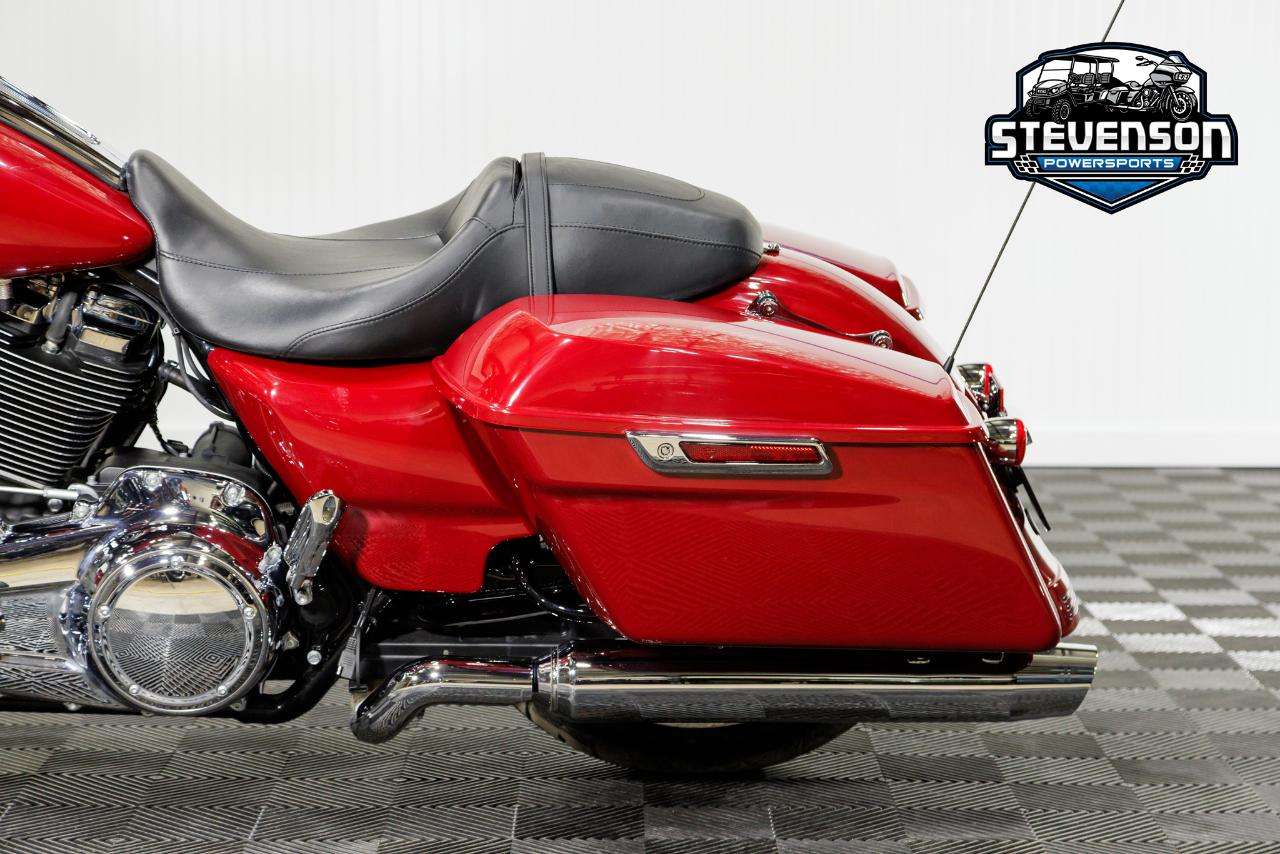 Harley-Davidson FLHX  2021