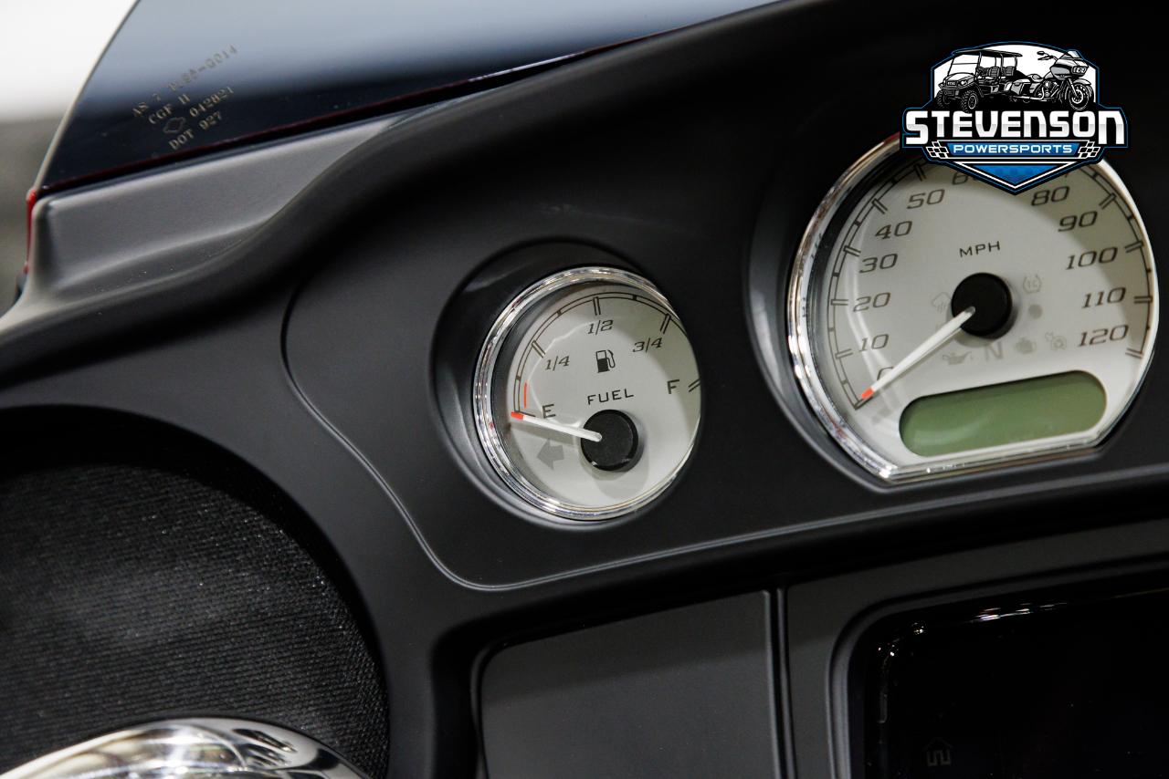 Harley-Davidson FLHX  2021