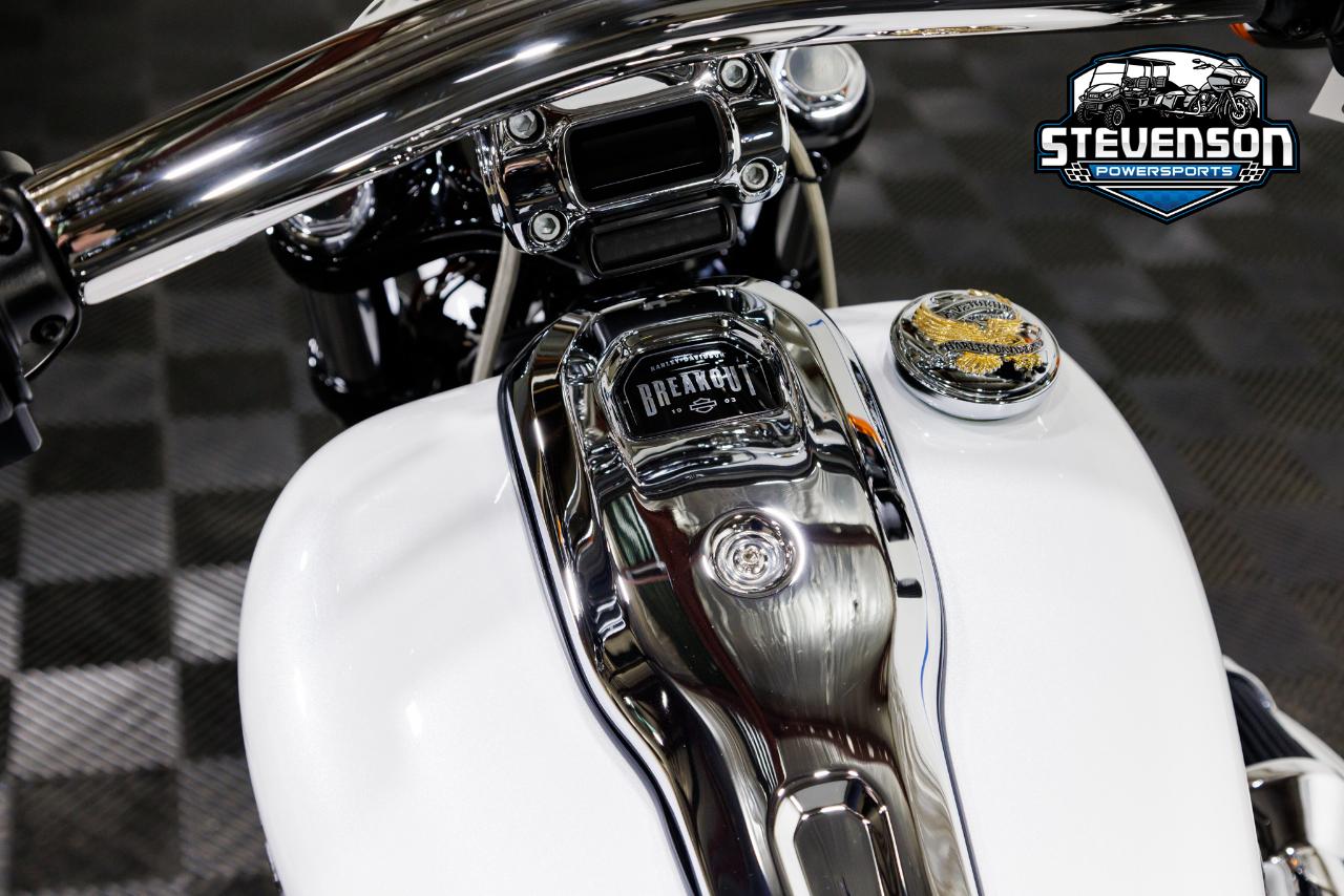 Harley-Davidson FXBR  2024