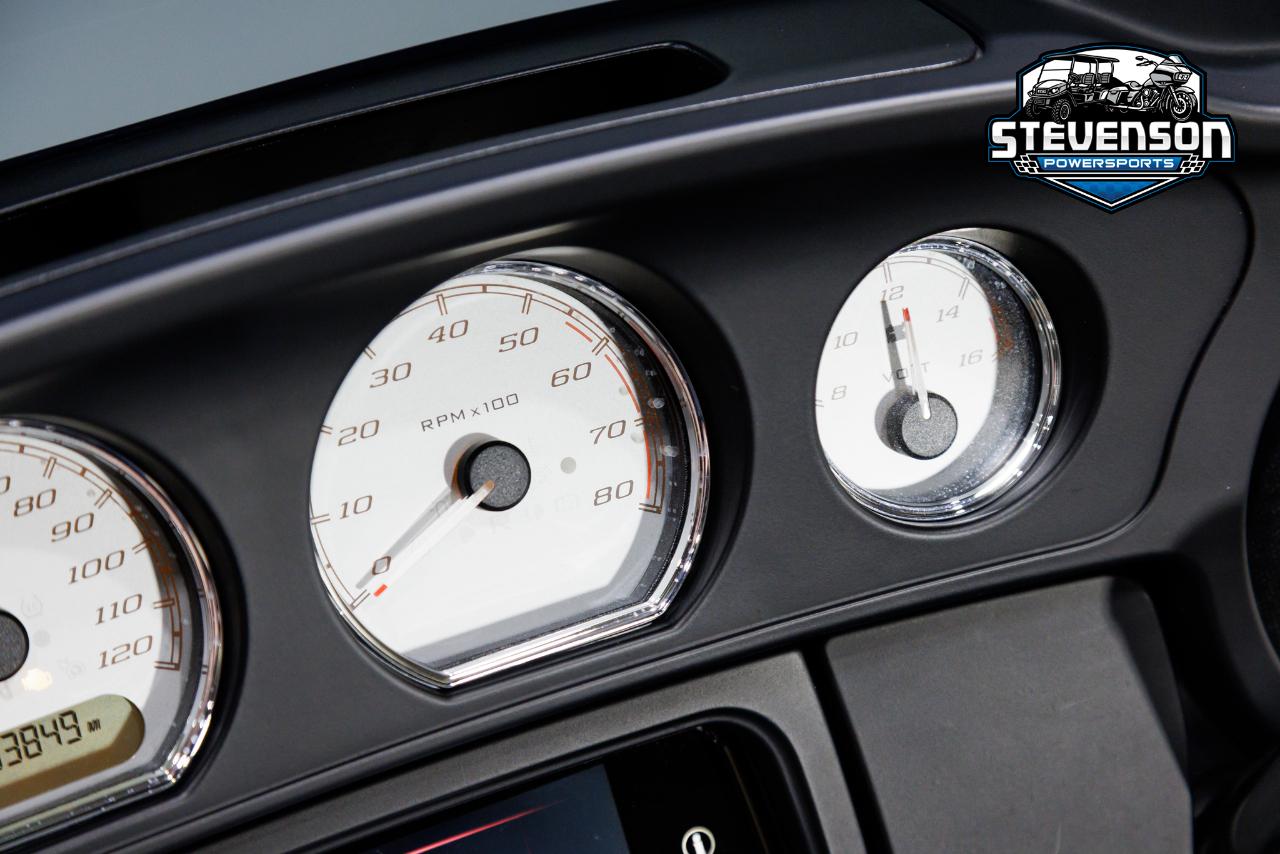 Harley-Davidson FLHX Street Glide 2023