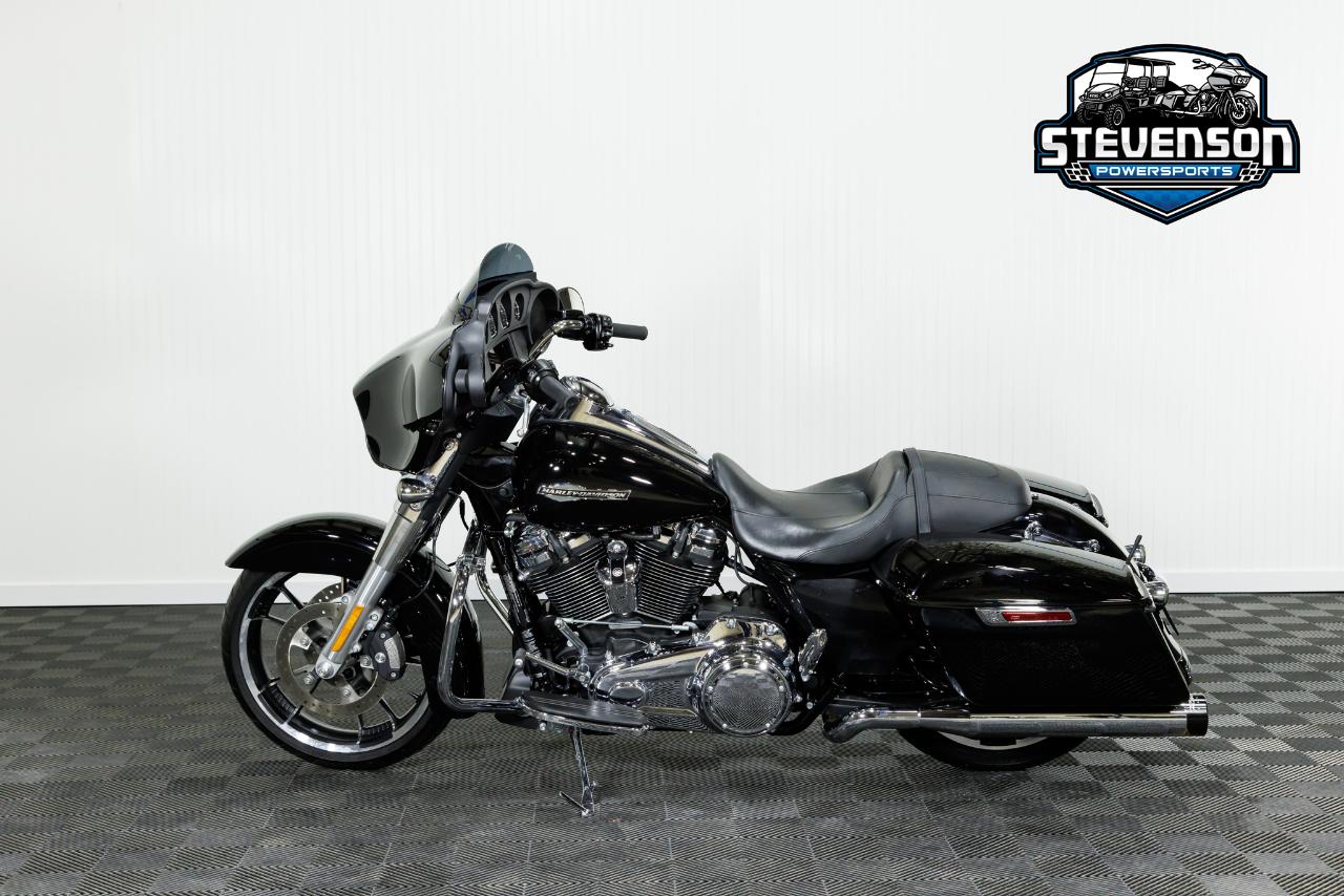 Harley-Davidson FLHX Street Glide 2023