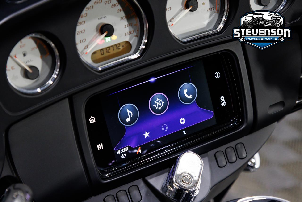 Harley-Davidson FLHX  2023