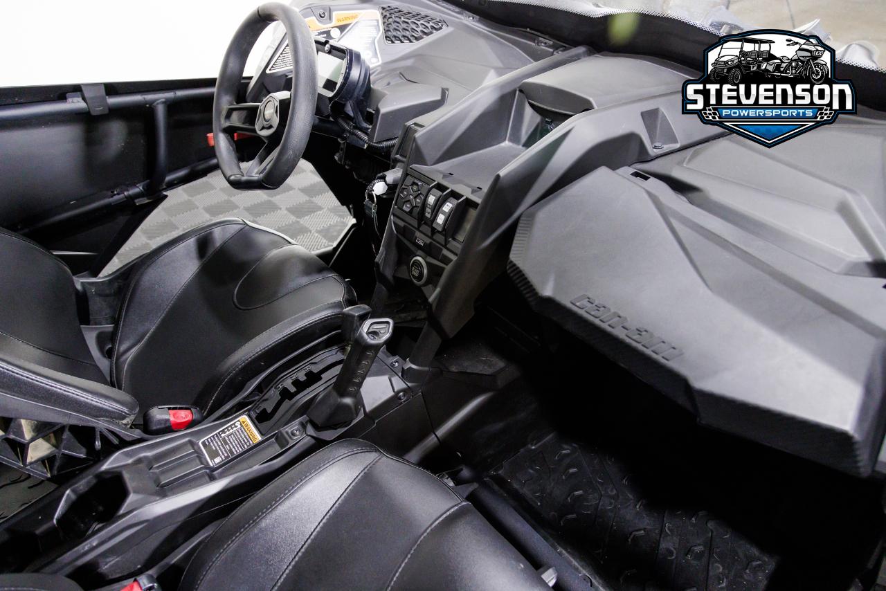 Can-Am Defender Max DPS HD8  2023