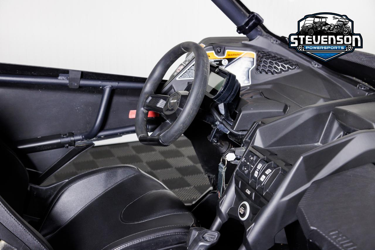 Can-Am Defender Max DPS HD8  2023