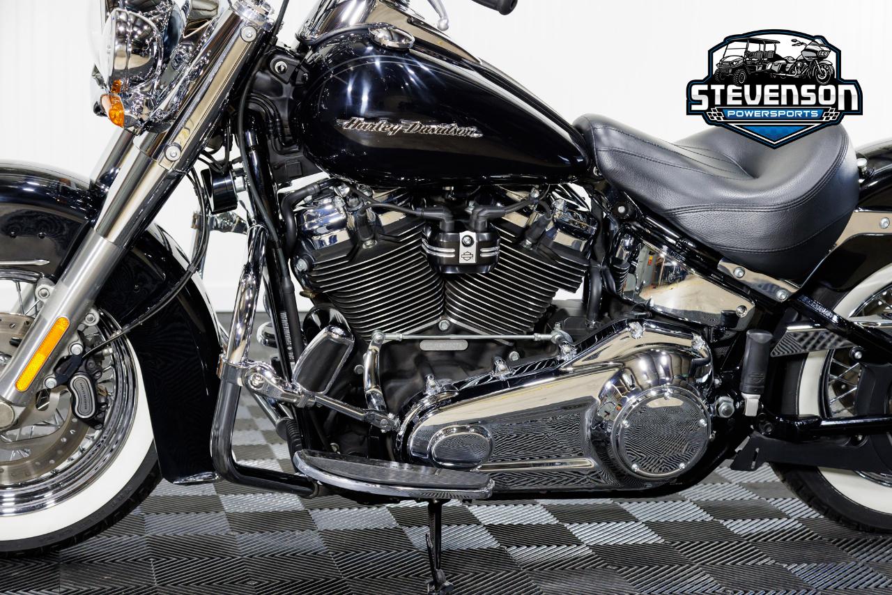 Harley-Davidson FLDE  2019