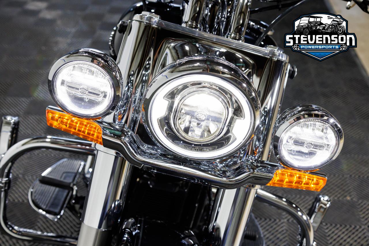 Harley-Davidson FLDE  2019