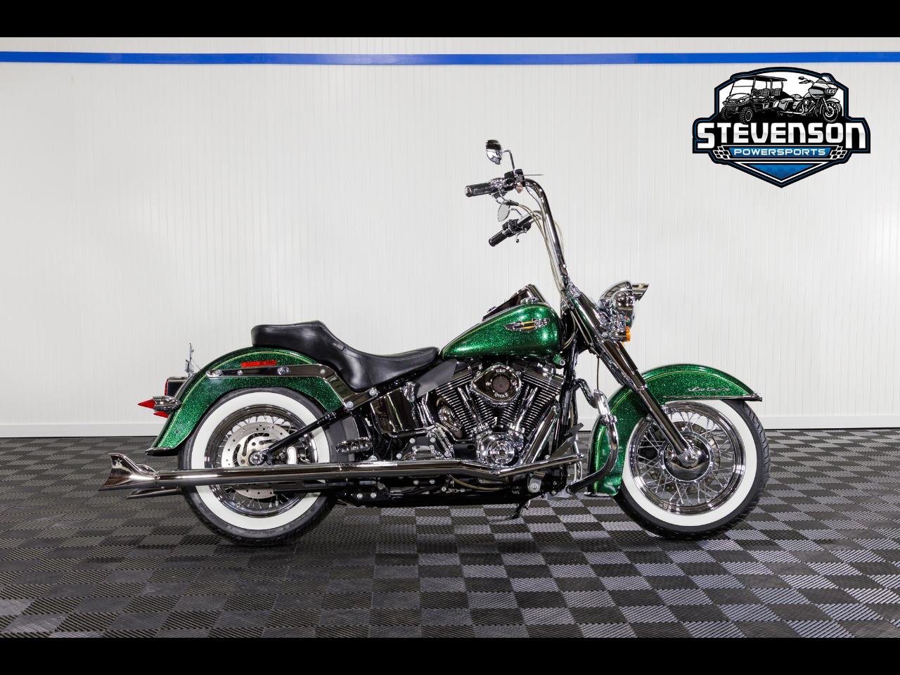 Harley-Davidson FLSTN103  2013