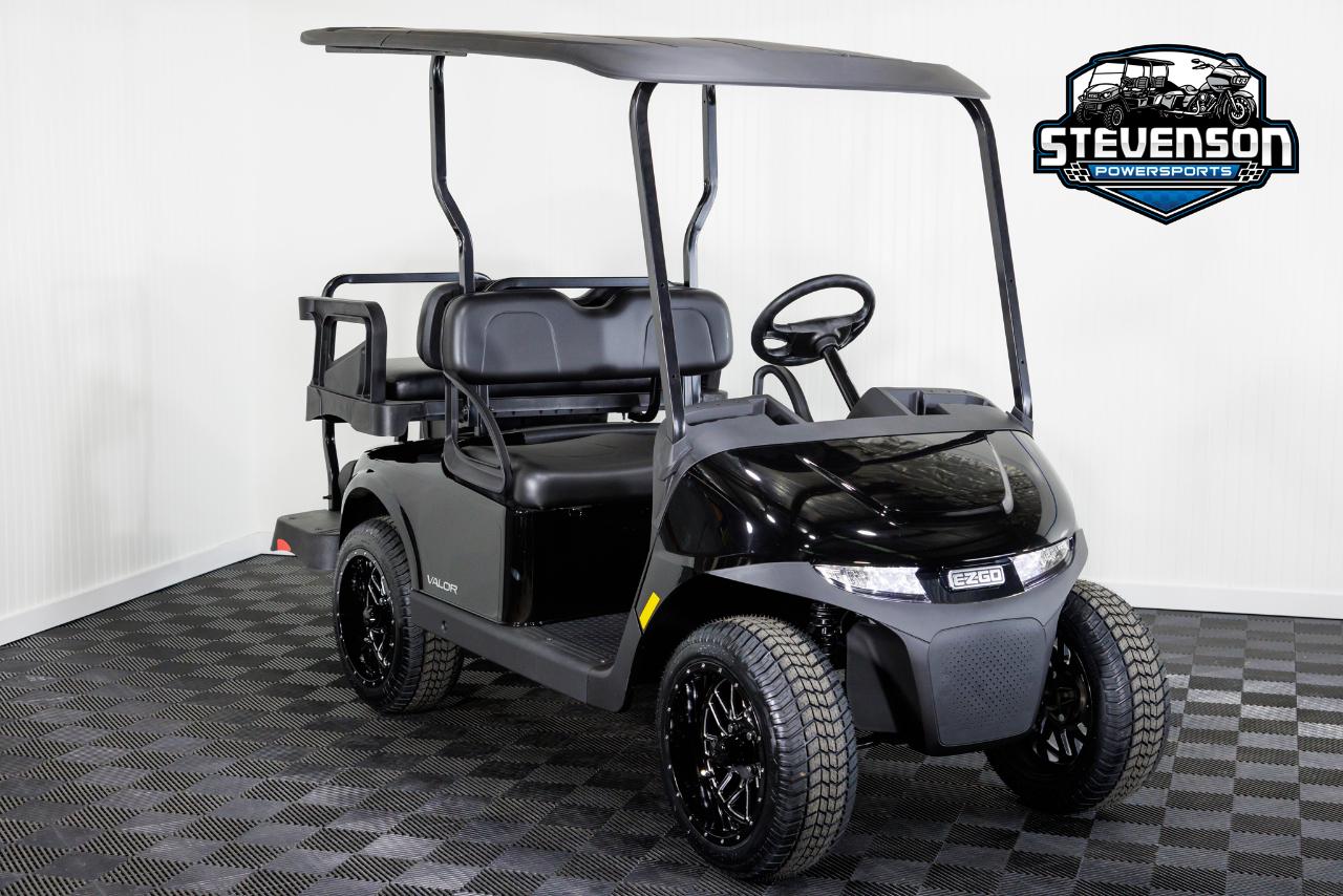 EZGO RXV  2025