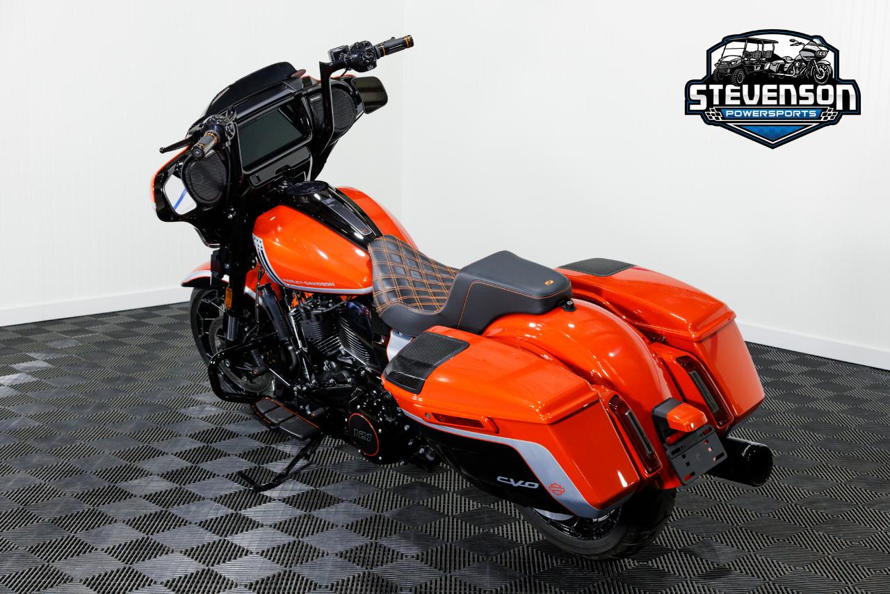 Harley-Davidson FLHXSE  2024
