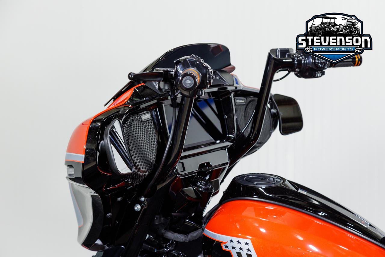 Harley-Davidson FLHXSE  2024