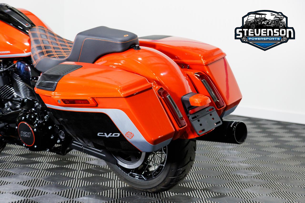 Harley-Davidson FLHXSE  2024