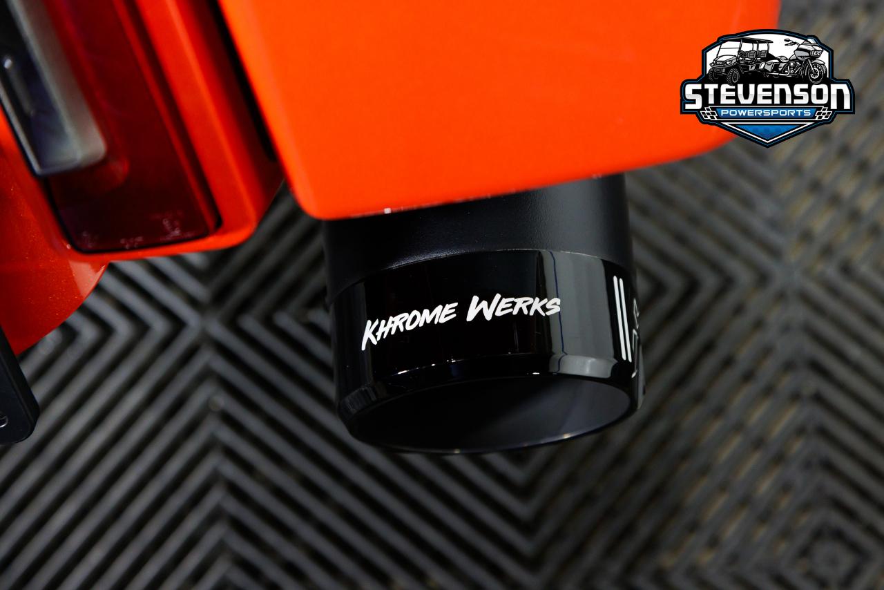 Harley-Davidson FLHXSE  2024