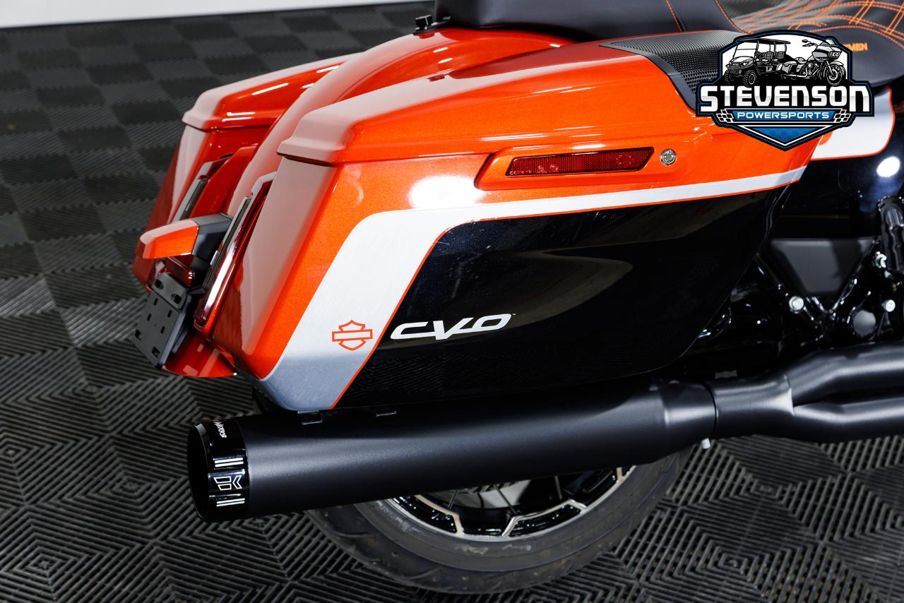 Harley-Davidson FLHXSE  2024