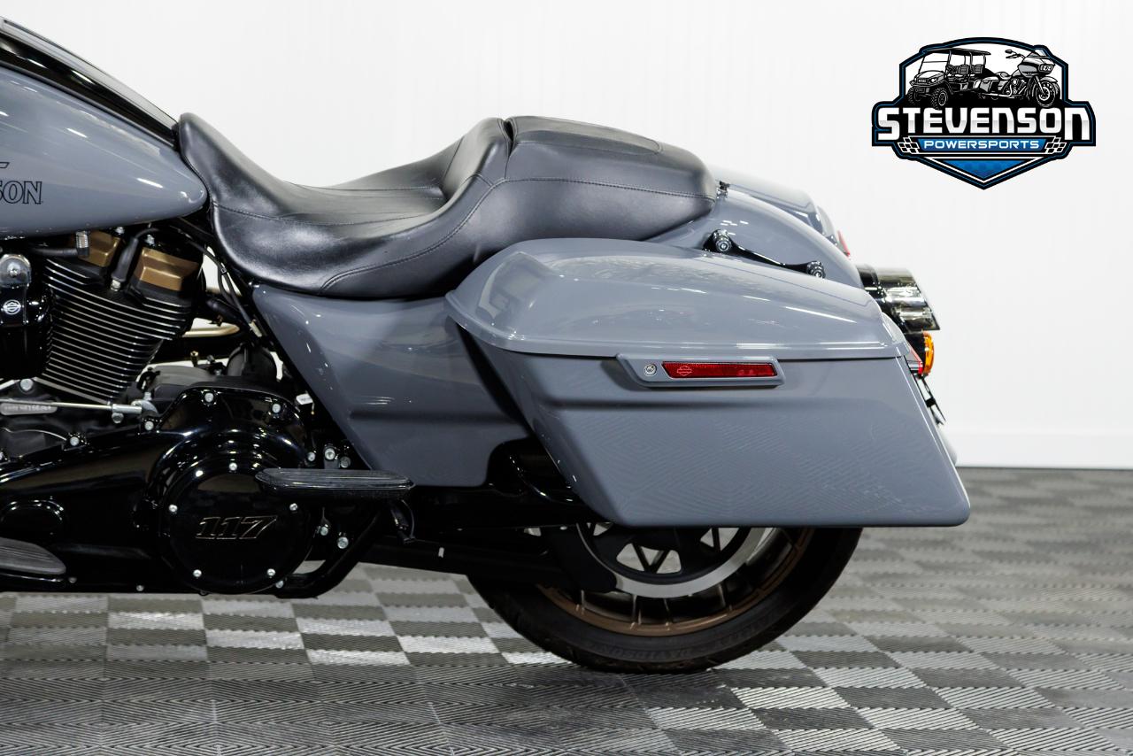 Harley-Davidson FLHXST  2022