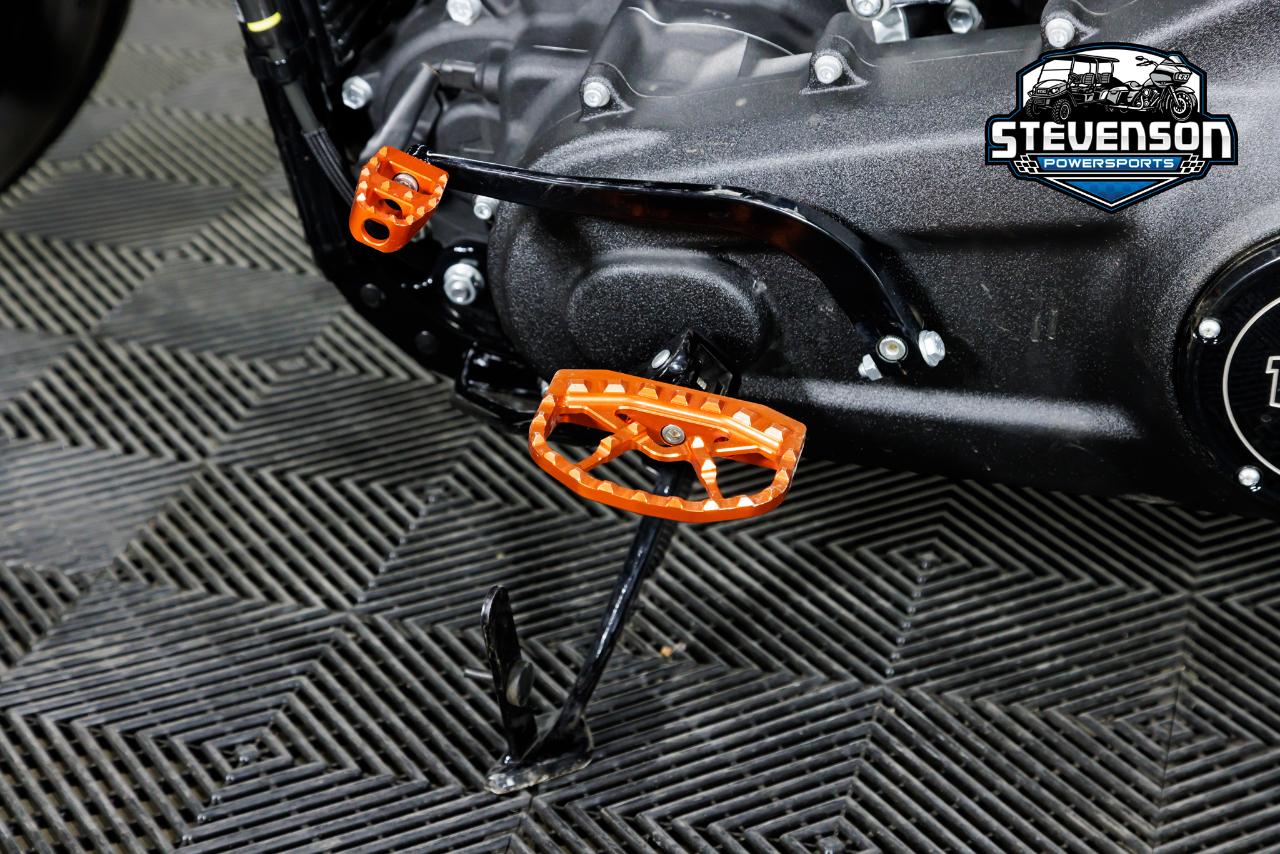 Harley-Davidson FXBBS  2022