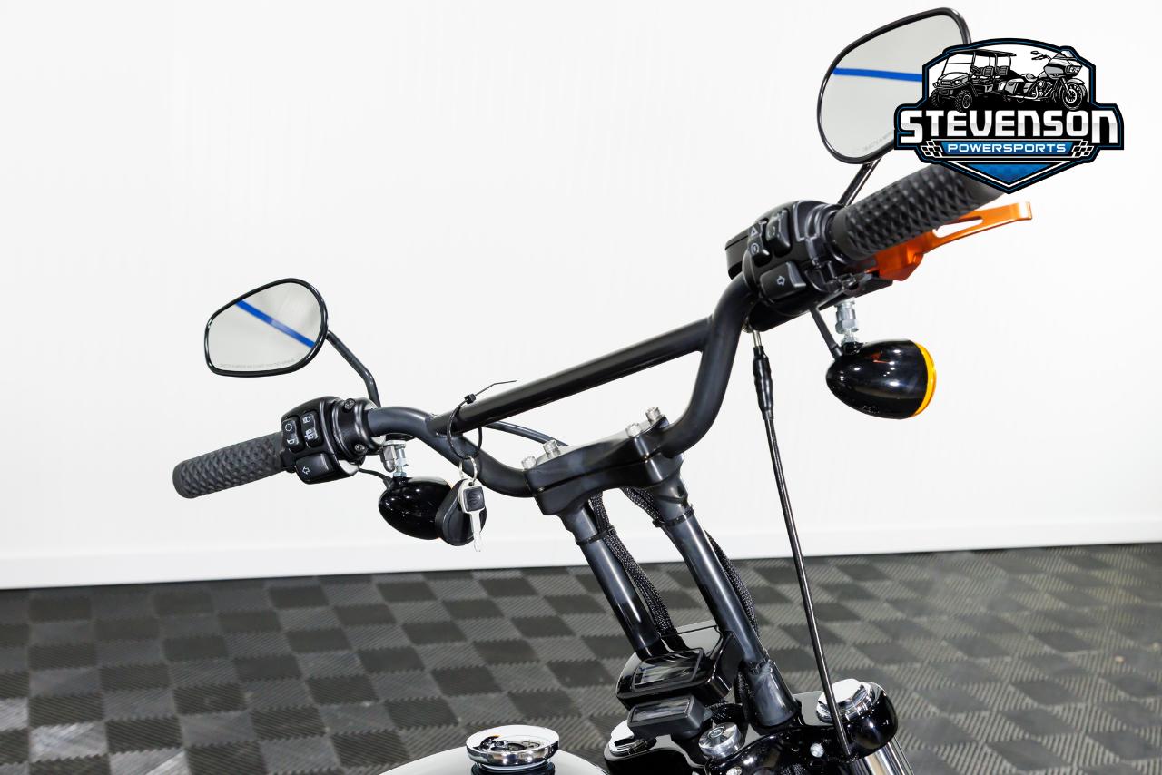 Harley-Davidson FXBBS  2022