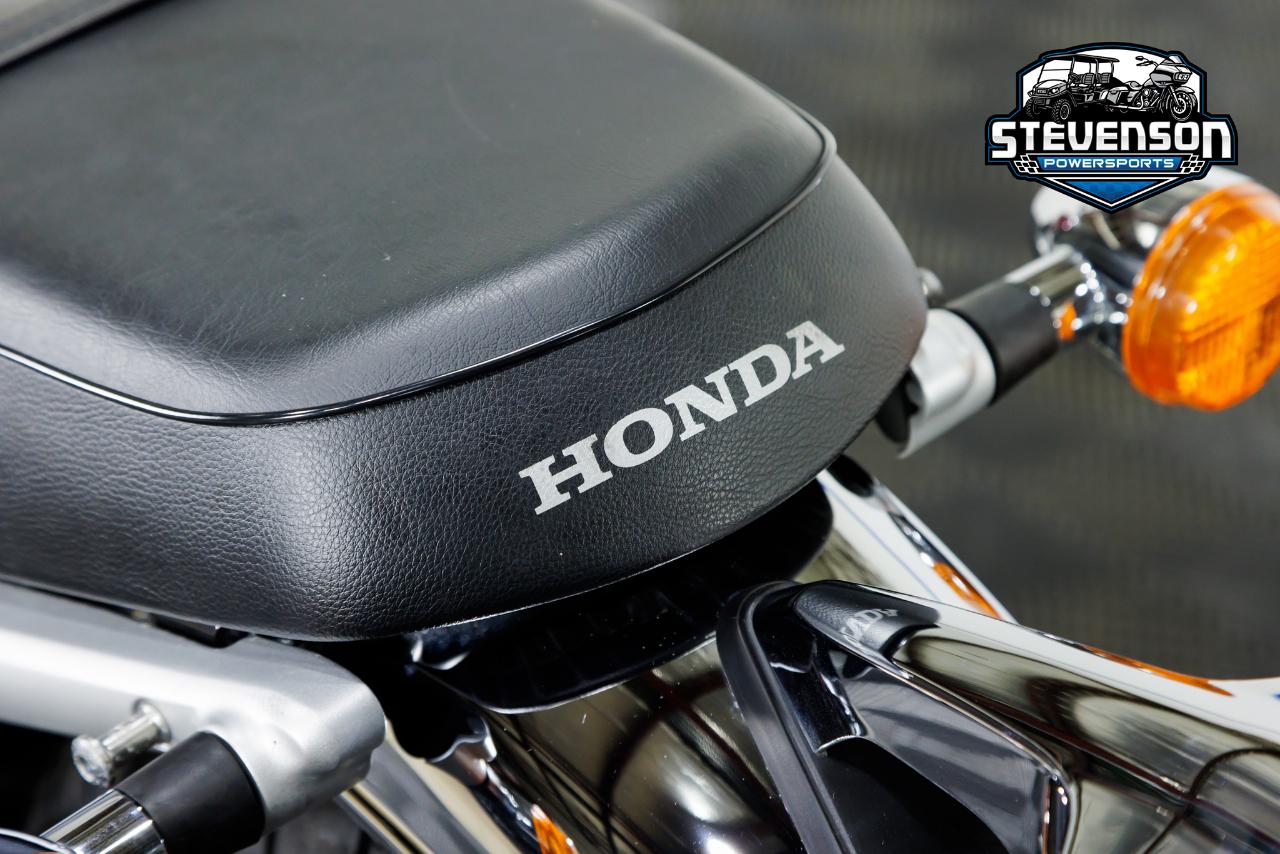 Honda CB1100CA  2013