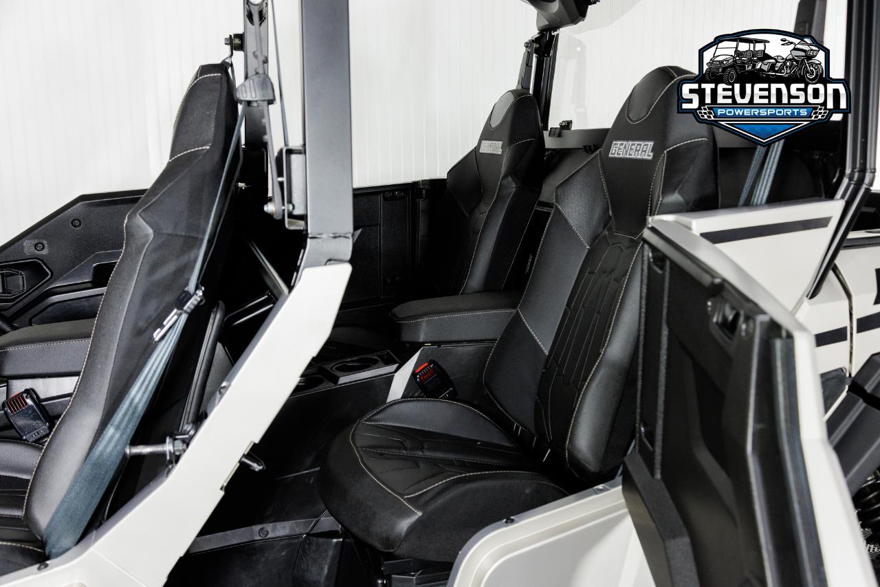 Polaris General XP 4 1000 Trailhe  2024