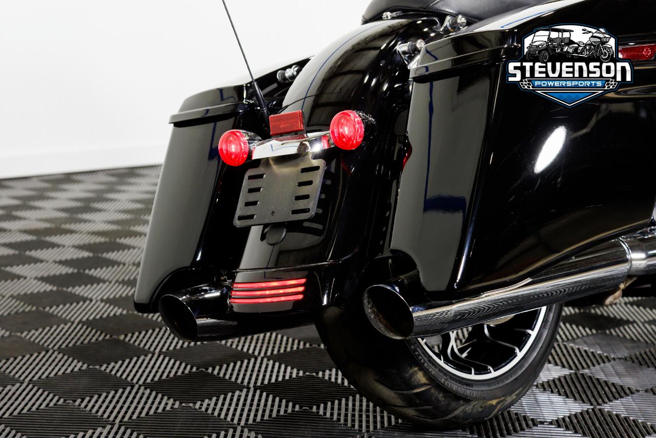 Harley-Davidson FLHXS  2022