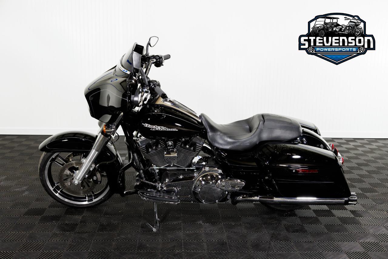 Harley-Davidson FLHXS  2016