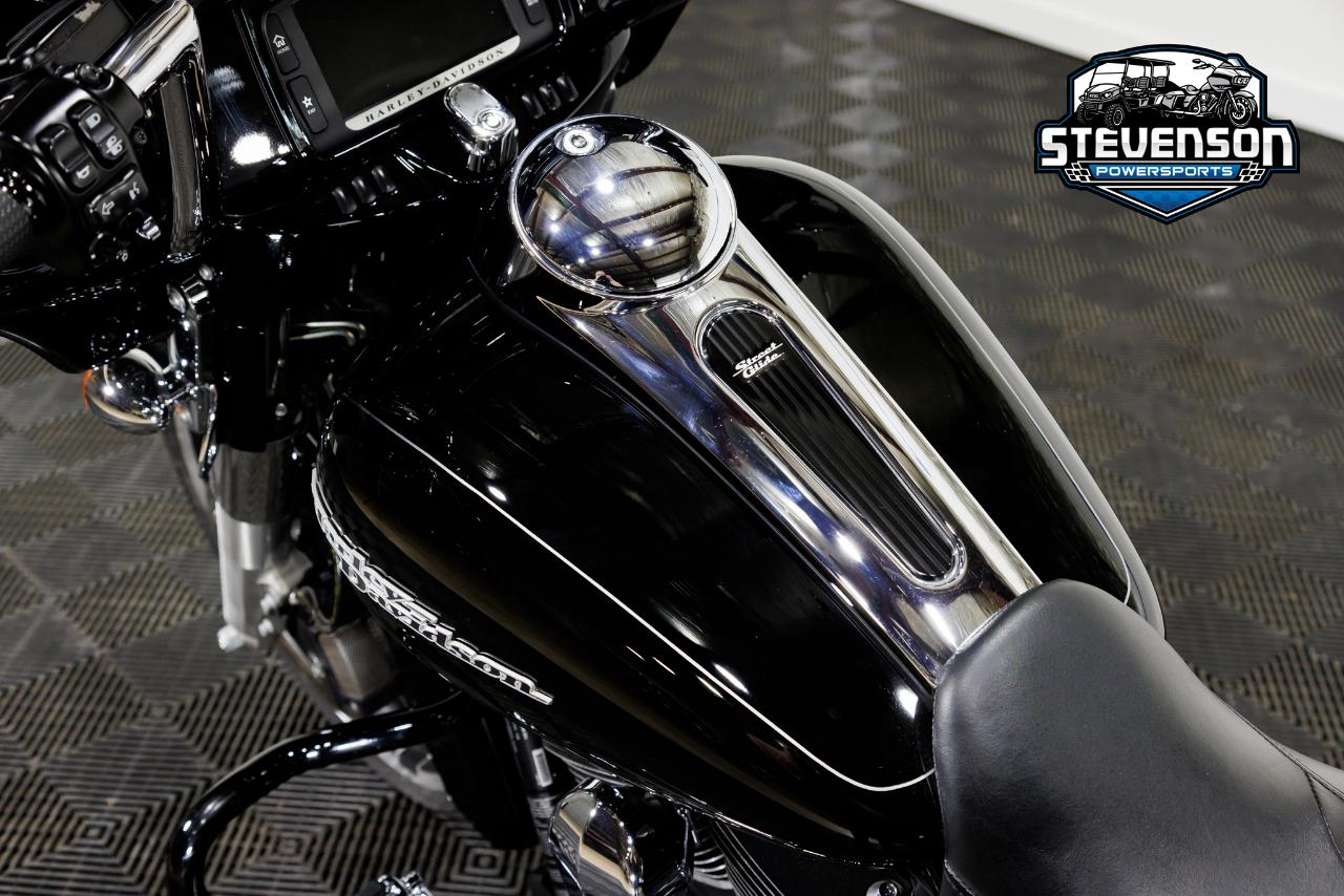 Harley-Davidson FLHXS  2016