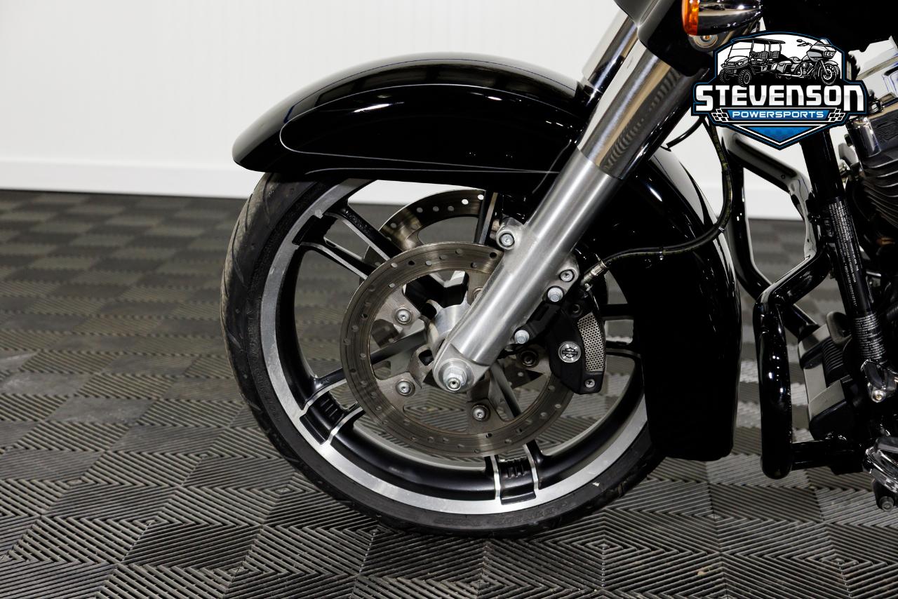 Harley-Davidson FLHXS  2016