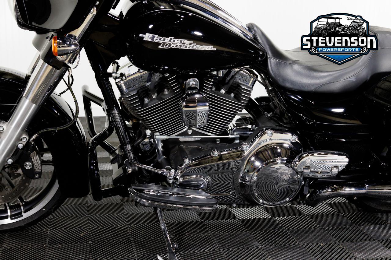 Harley-Davidson FLHXS  2016