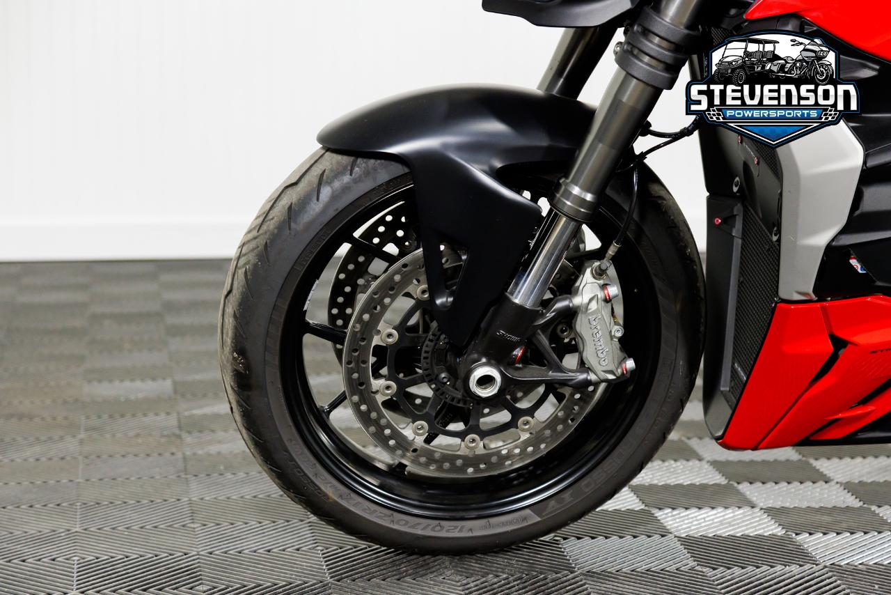Ducati Streetfighter V2  2022