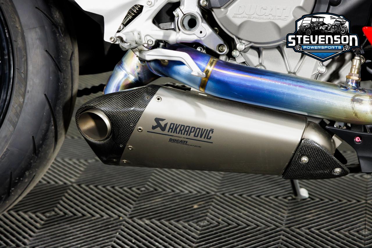 Ducati Streetfighter V2  2022