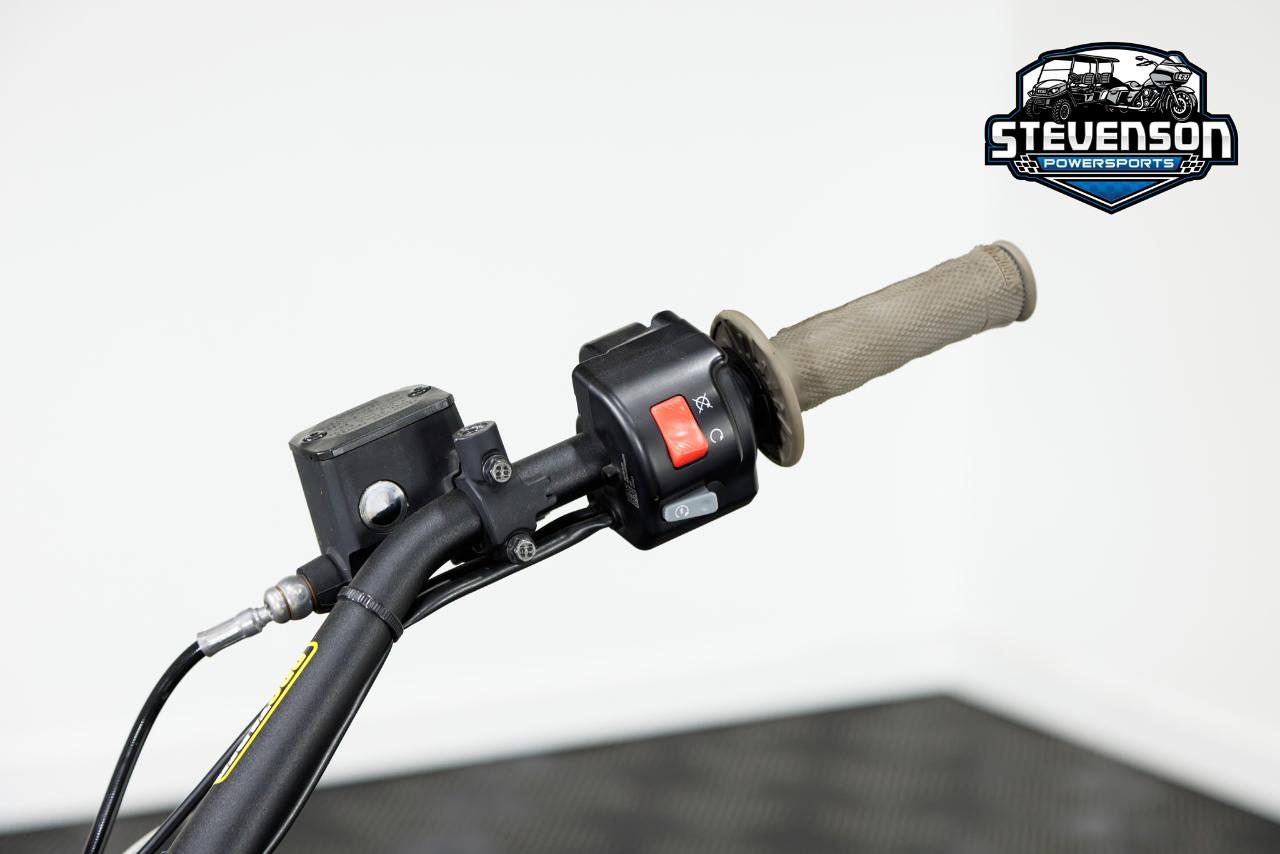Husqvarna  Svartpilen 701  2020
