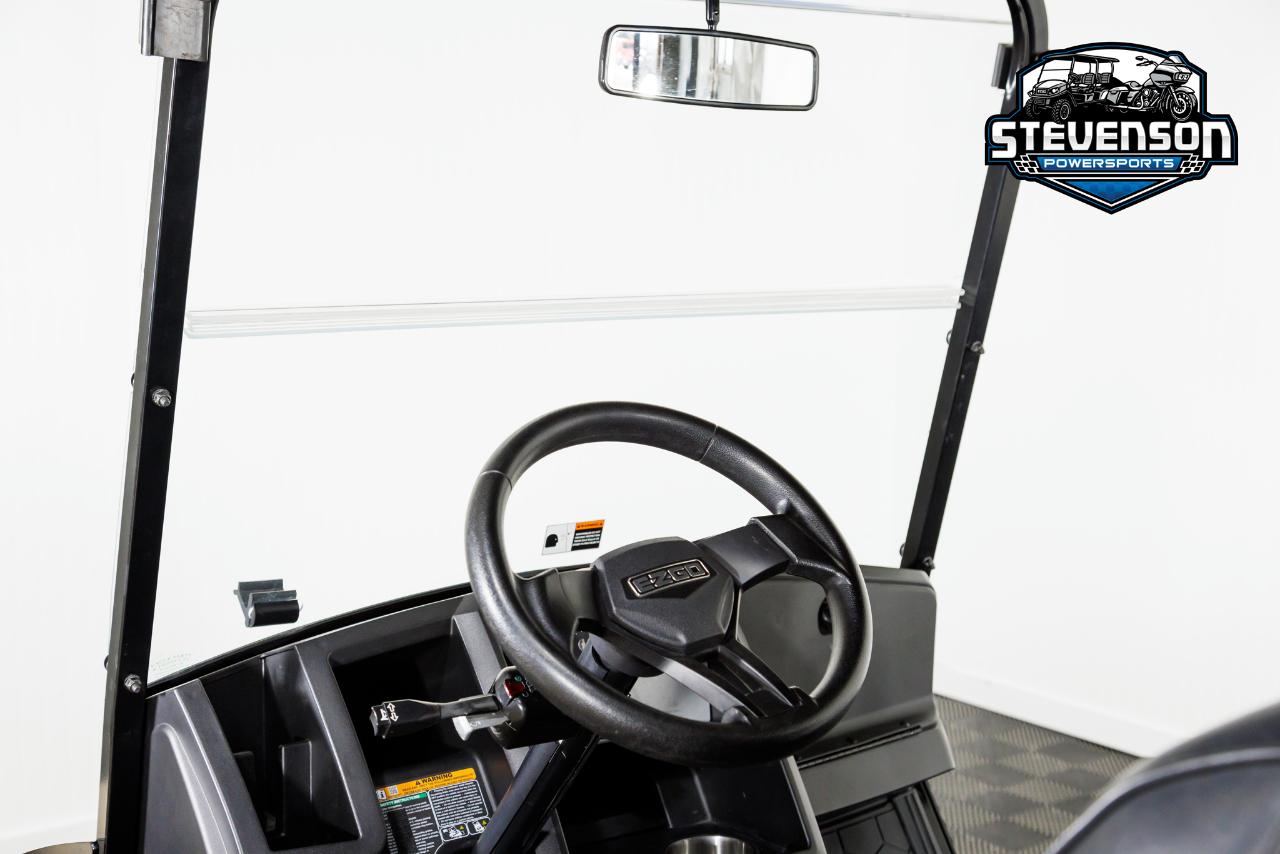 EZGO Liberty  2024