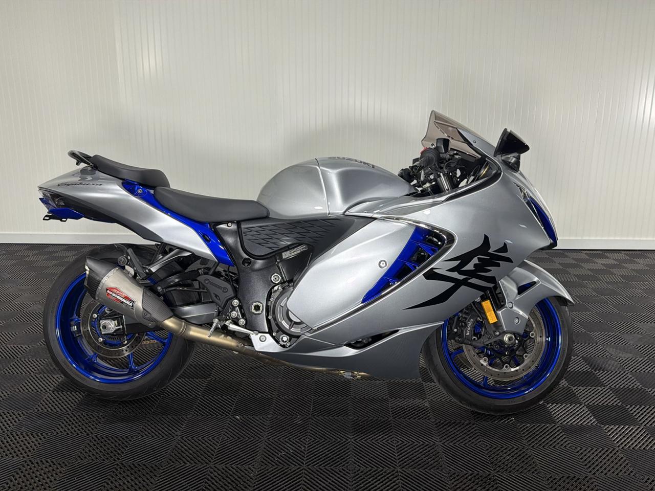 Suzuki GSX1300R  2025