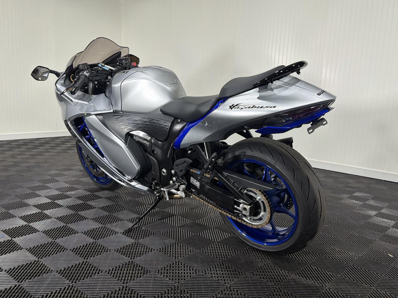 Suzuki GSX1300R  2025