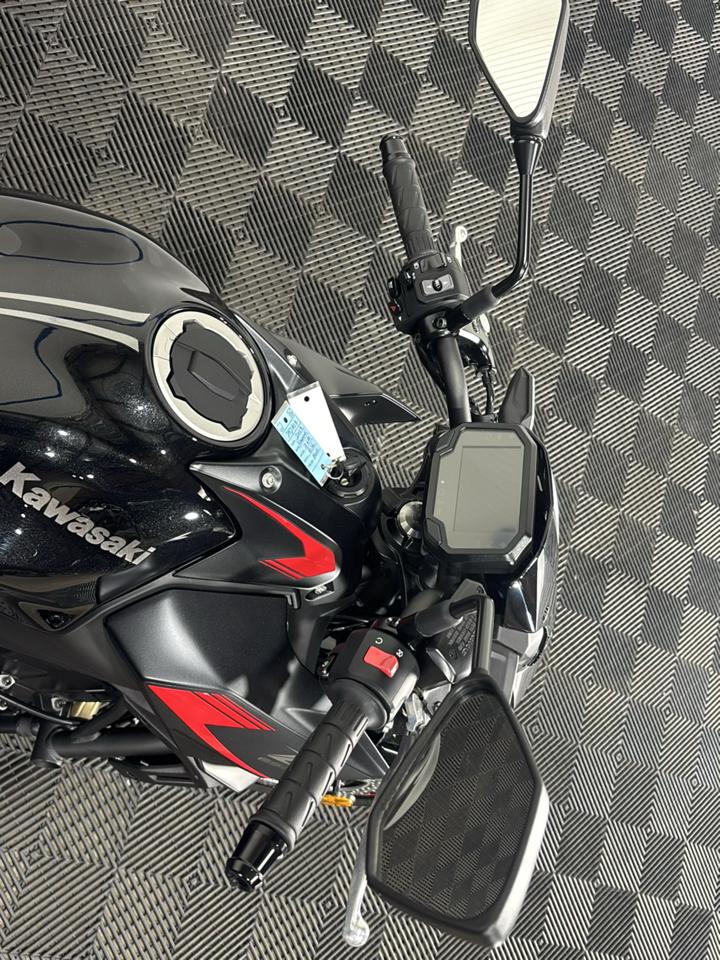Kawasaki Z650  2023