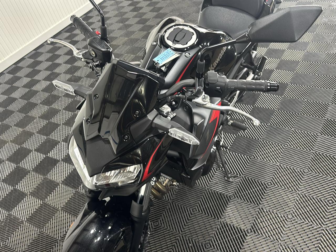 Kawasaki Z650  2023