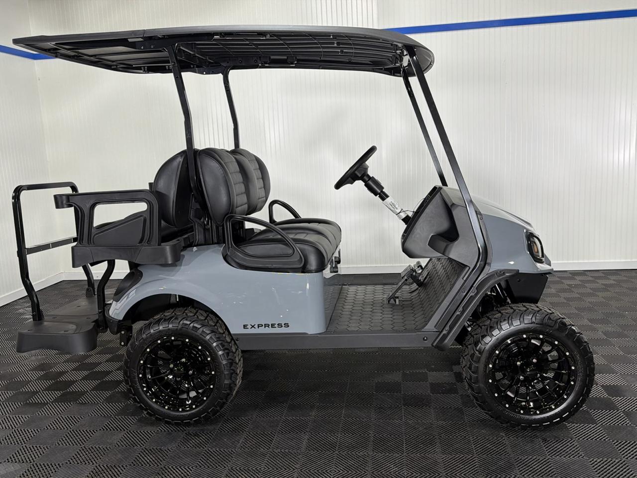 EZGO Express S4 2027