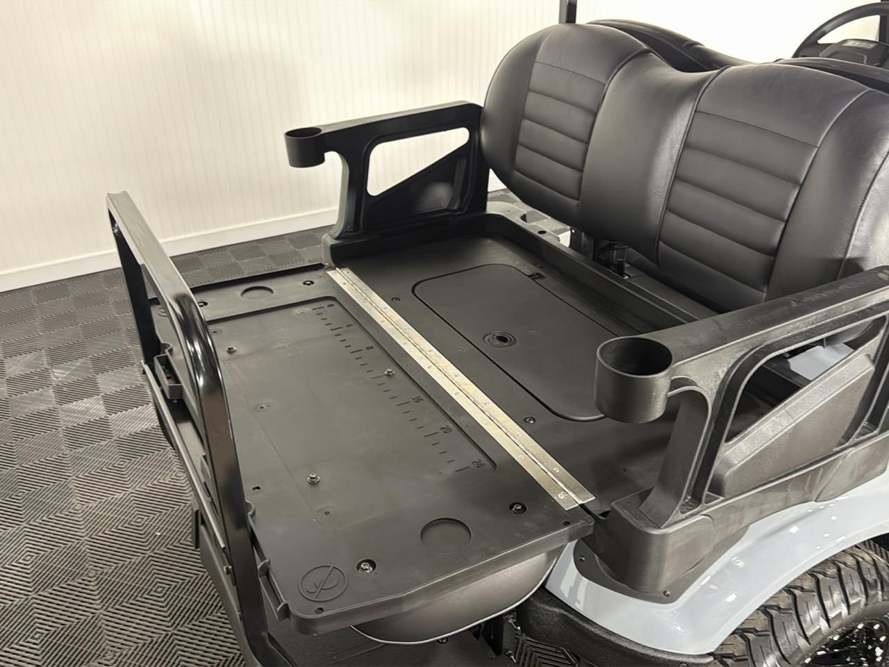 EZGO Express S4 2027