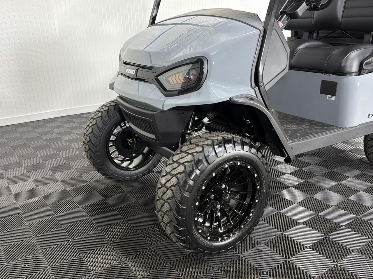 EZGO Express S4 2027