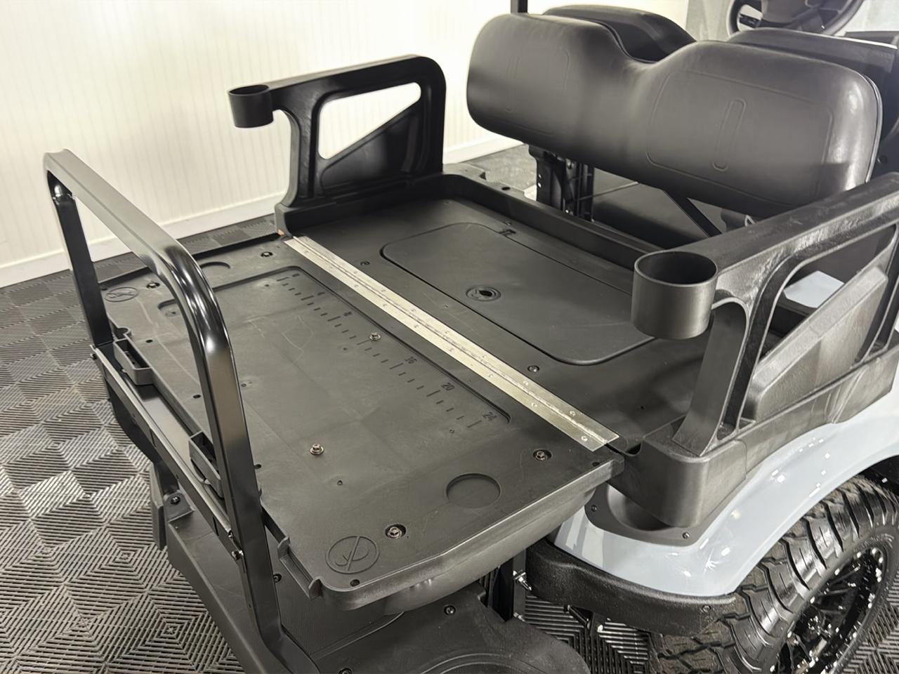 EZGO Express S4 2027