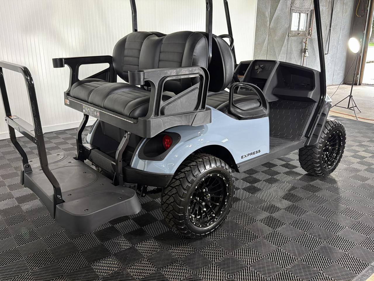 EZGO Express S4 2027