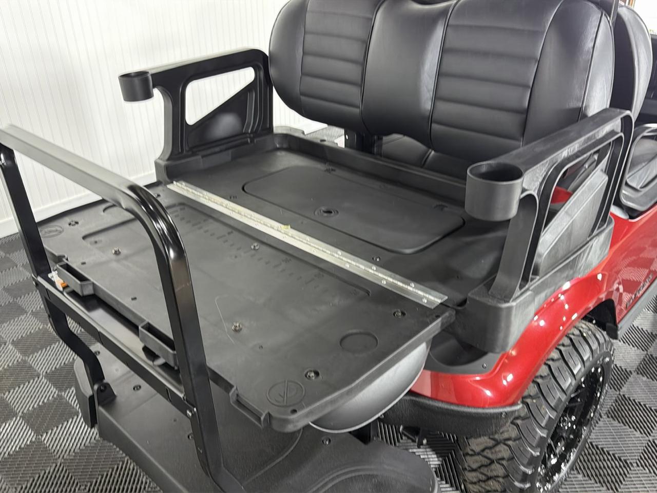EZGO Express S4 2027