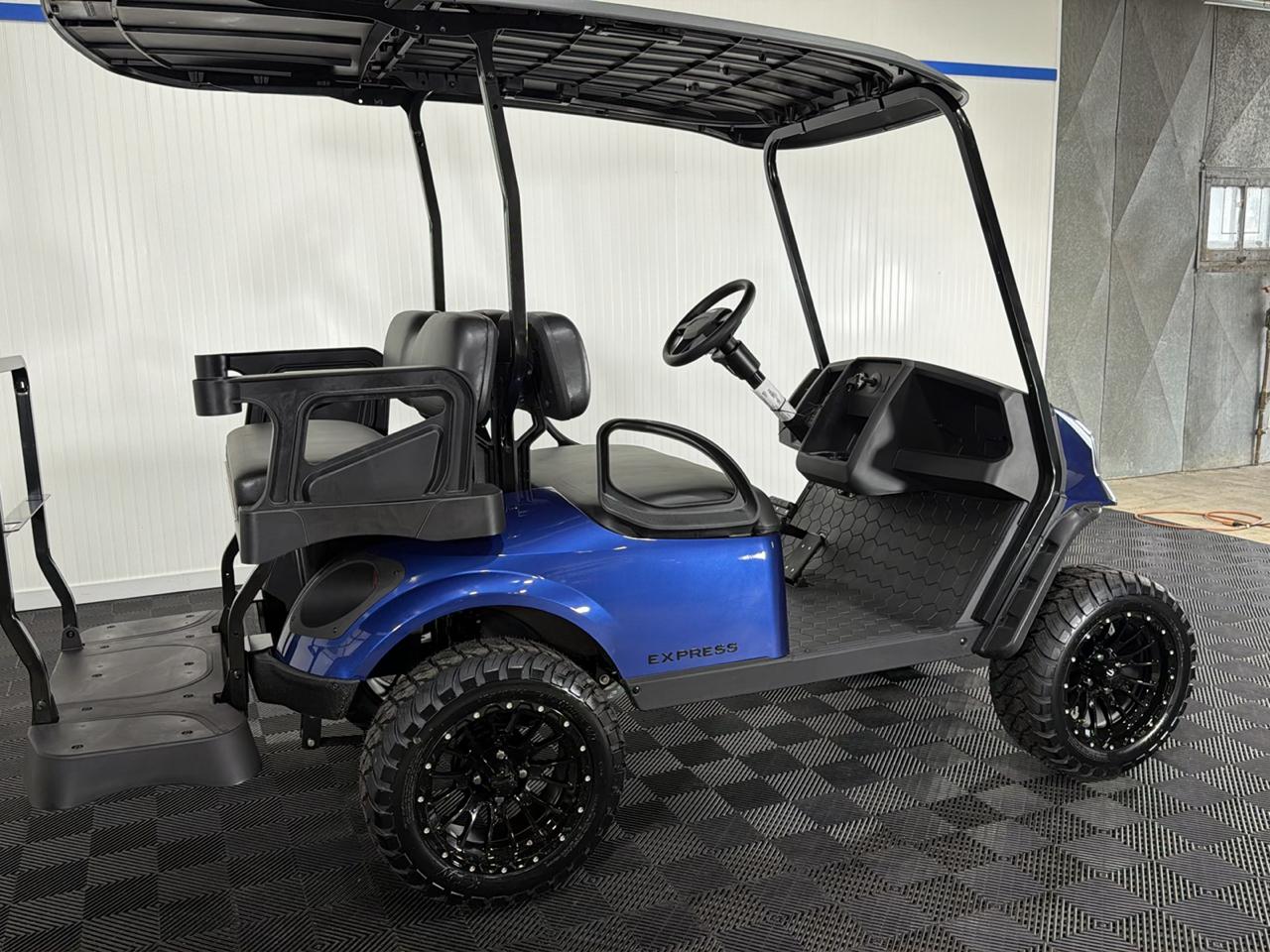 EZGO Express S4 2027