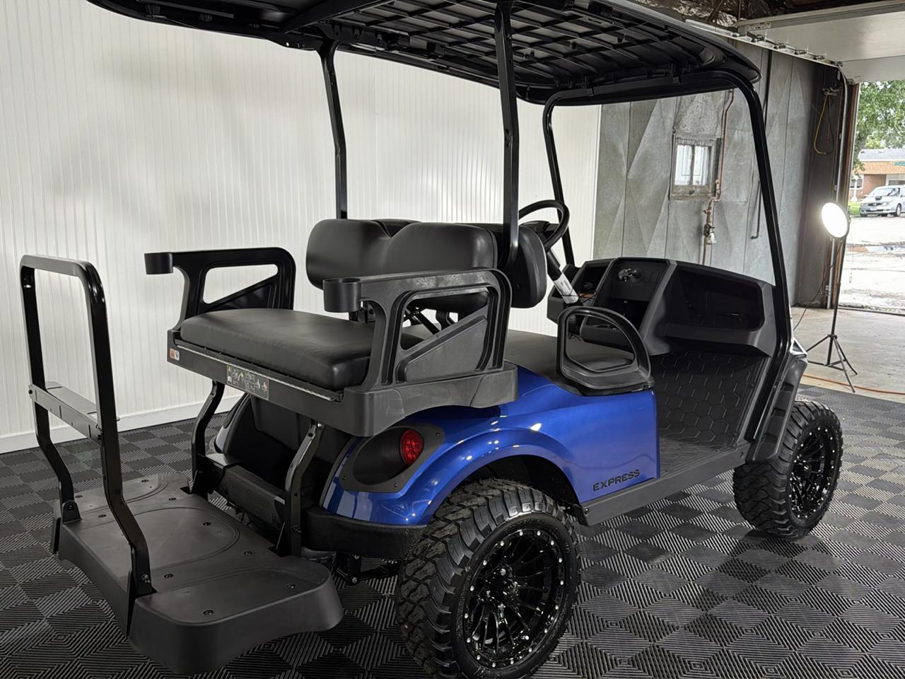 EZGO Express S4 2027
