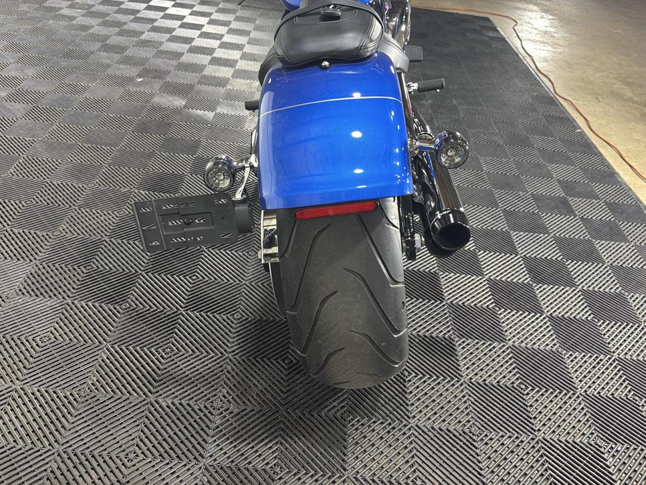 Harley-Davidson FLFB  2025