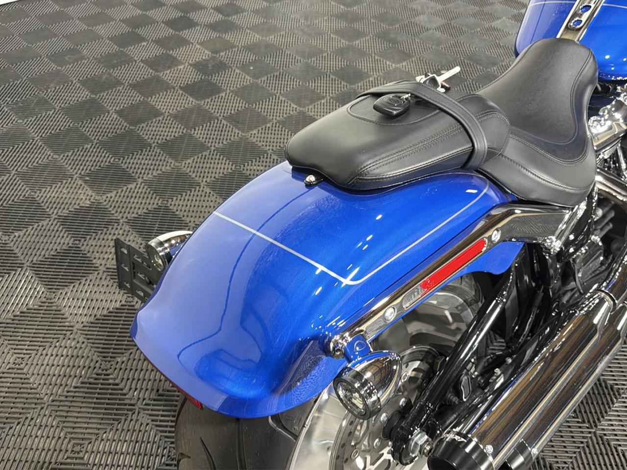 Harley-Davidson FLFB  2025
