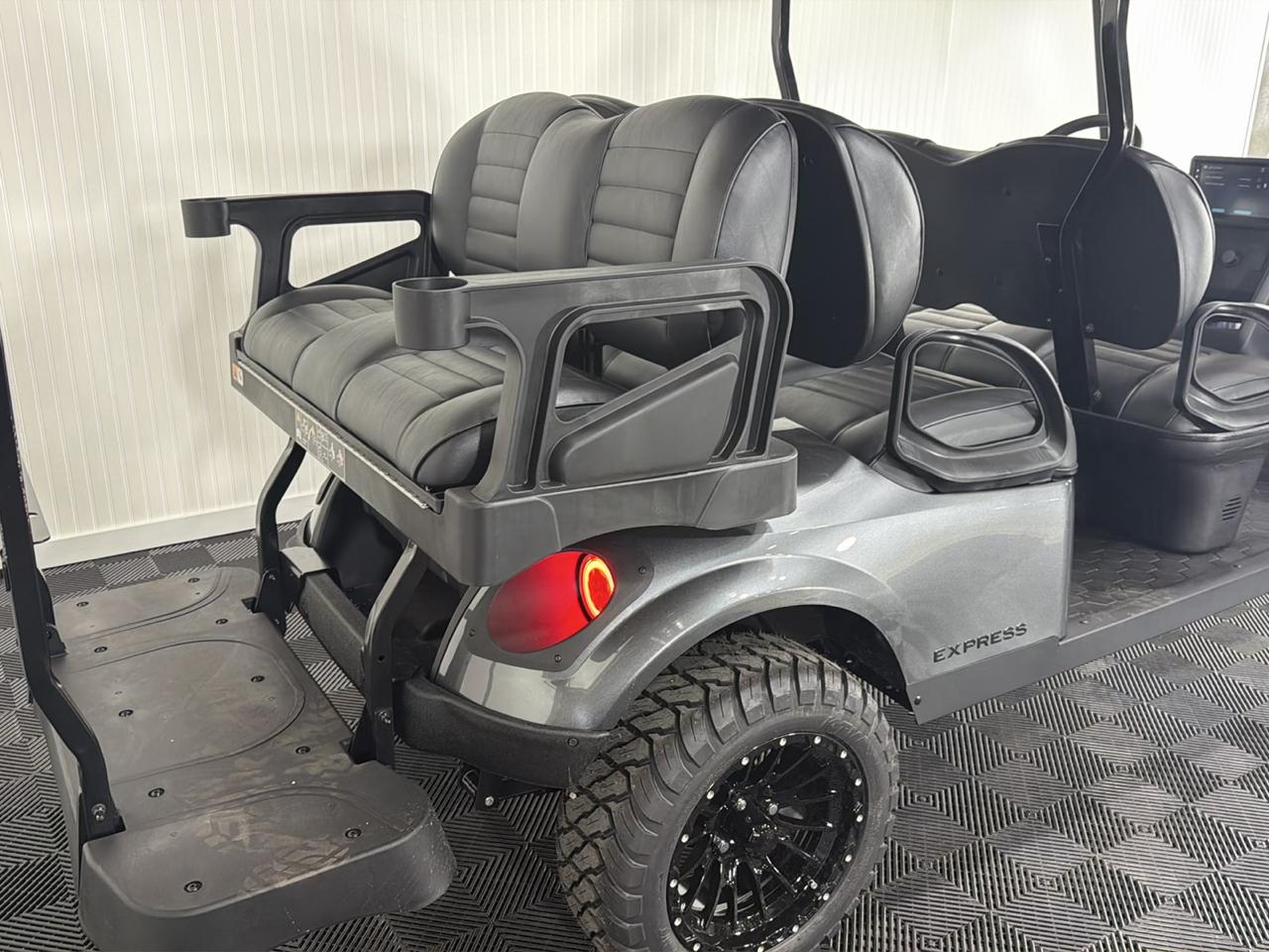 EZGO Express  2026